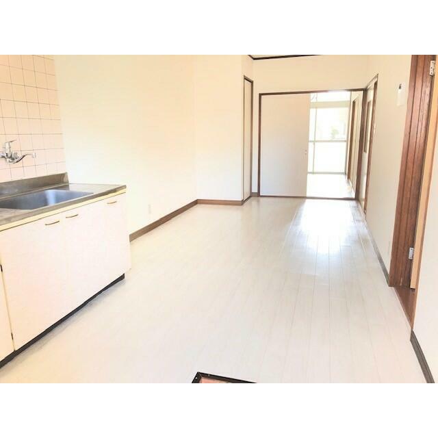 ファミール難波 リビング