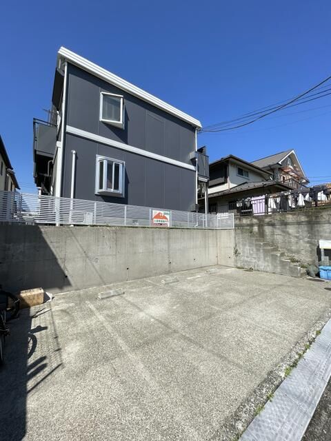 トレイル湘南 201号室 外観