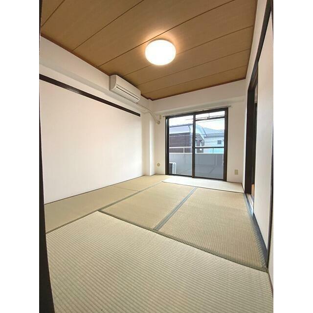 第三伸和コーポ ベッドルーム