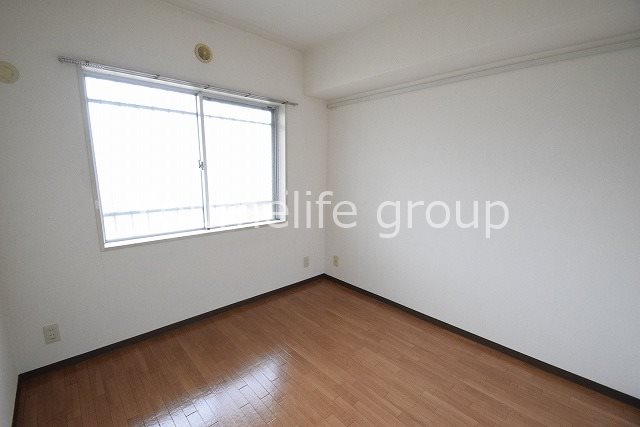 くりいむマンション ベッドルーム