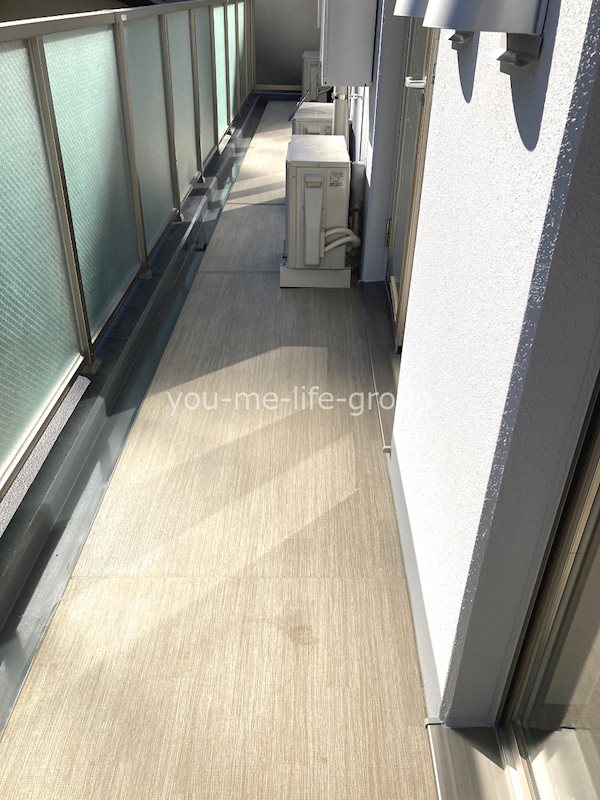 小田急伊勢原駅前マンション ベランダ