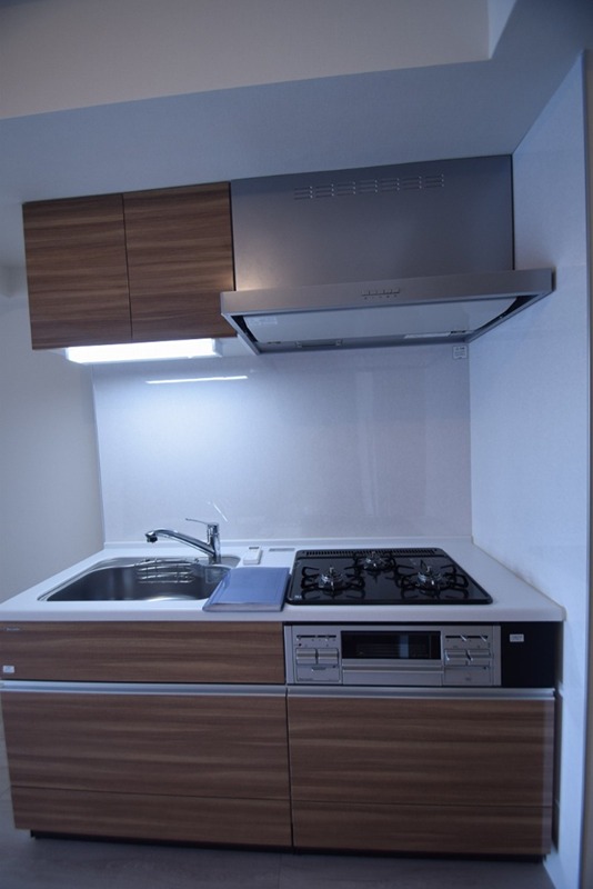 Ｅｐｉｃｈａｒｉｓ本厚木 キッチン