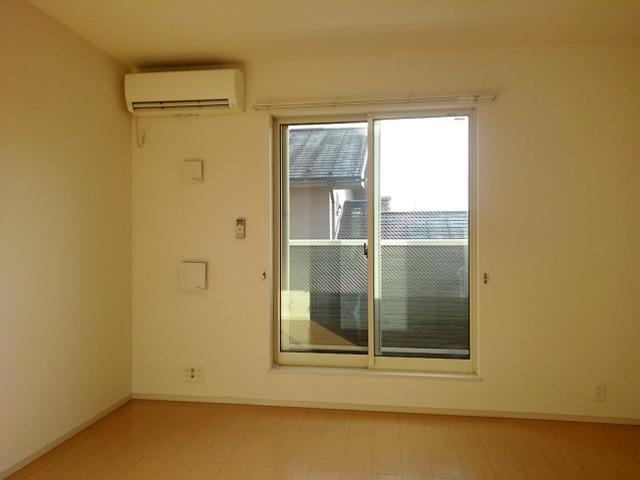 ヌーベル２４ リビング