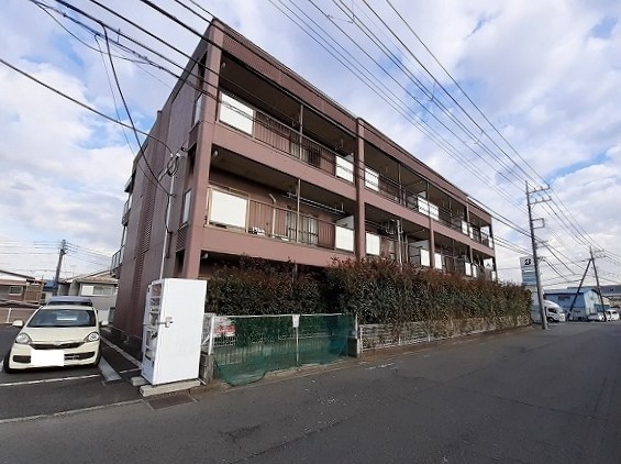 サンベ－ルヒルズ 103号室 外観