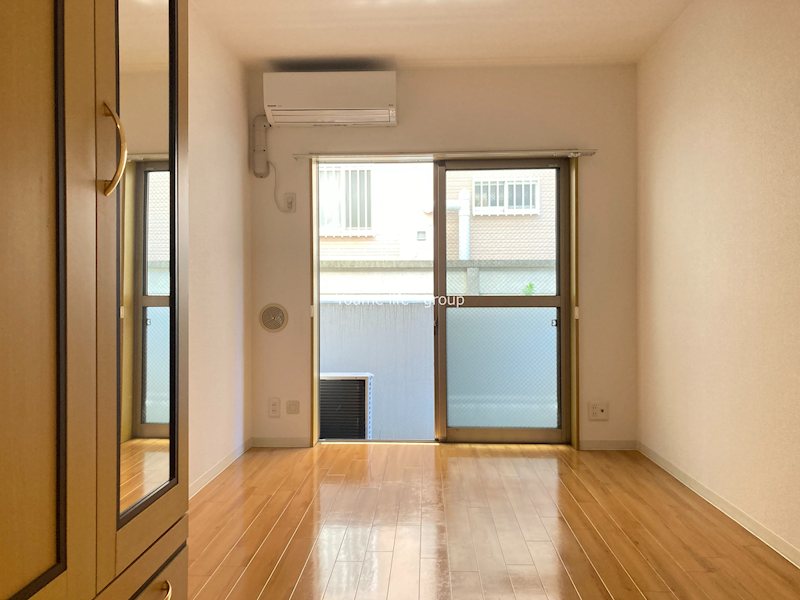 FEELO ベッドルーム