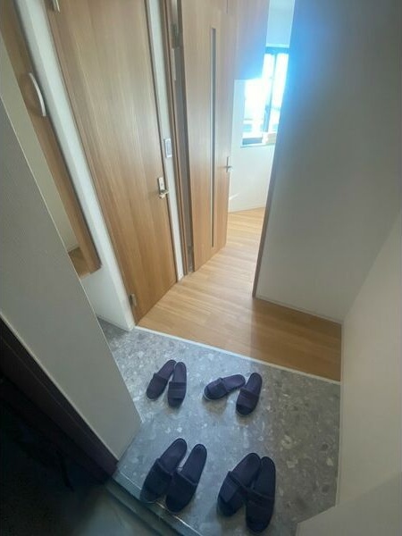 エフリード浅間町 玄関