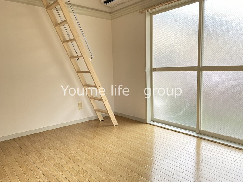 エクレールK リビング