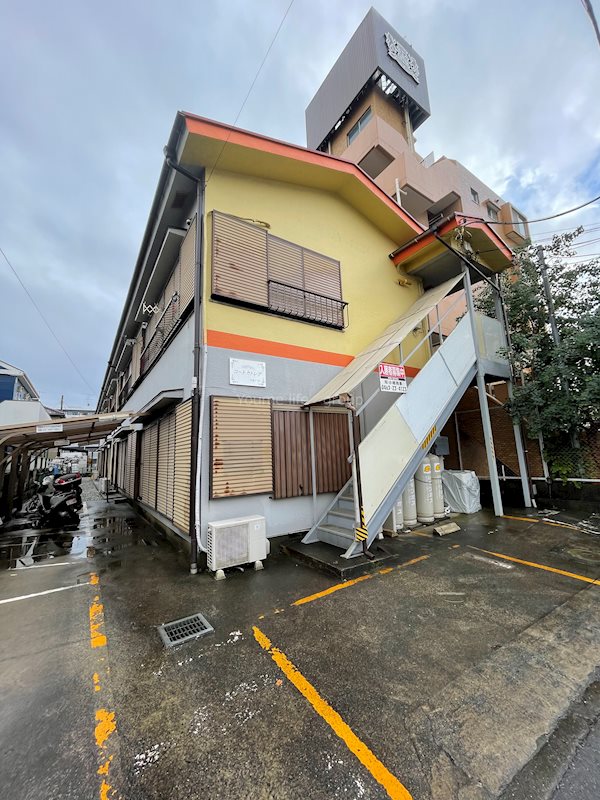 コート・カトレア 201号室 外観