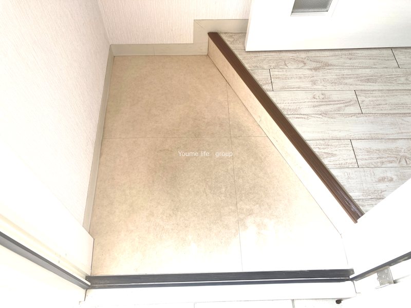 シャン・ドゥ・フルール（シャンドゥフルール） 玄関