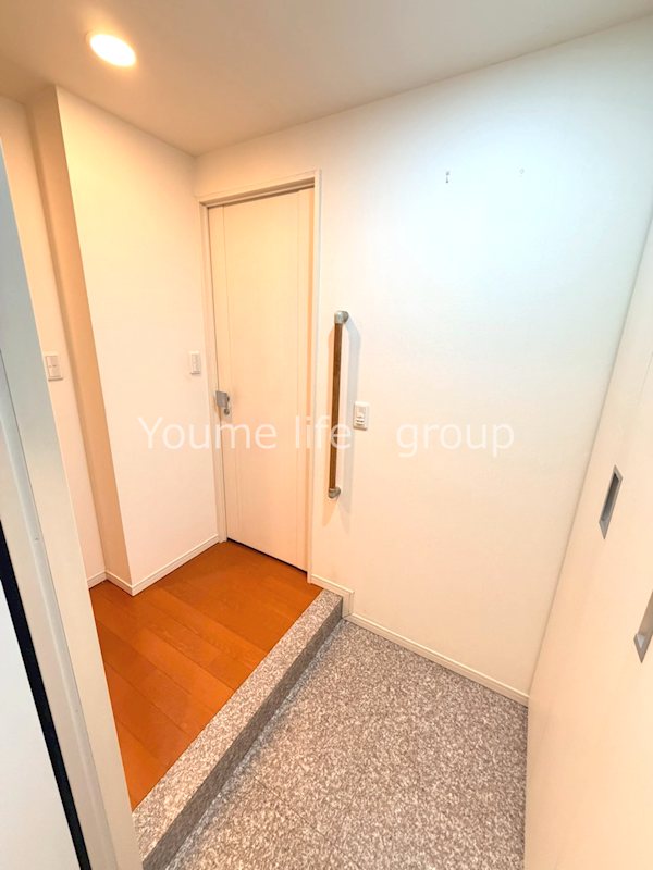 セレストタワー湘南平塚 玄関