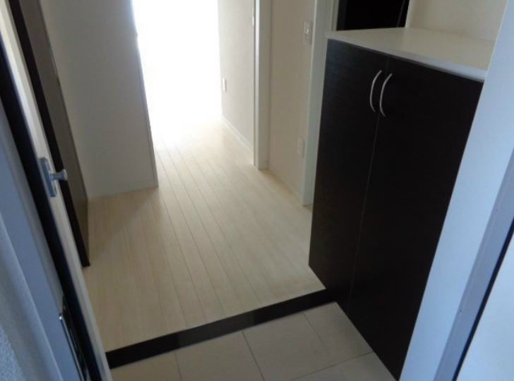 アオイリオーサ  玄関