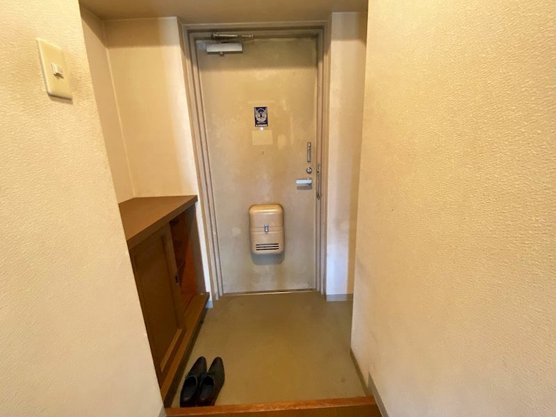 パストラルピア 玄関