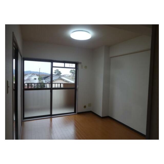 シャトー中曽根 リビング