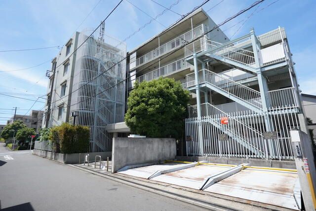 ピア湘南夕陽ケ丘 303号室 外観