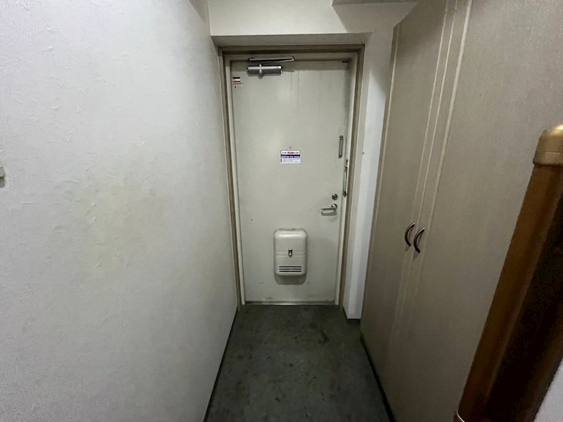 フィールド・サン 玄関