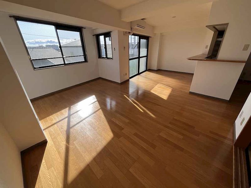 フィールド・サン リビング