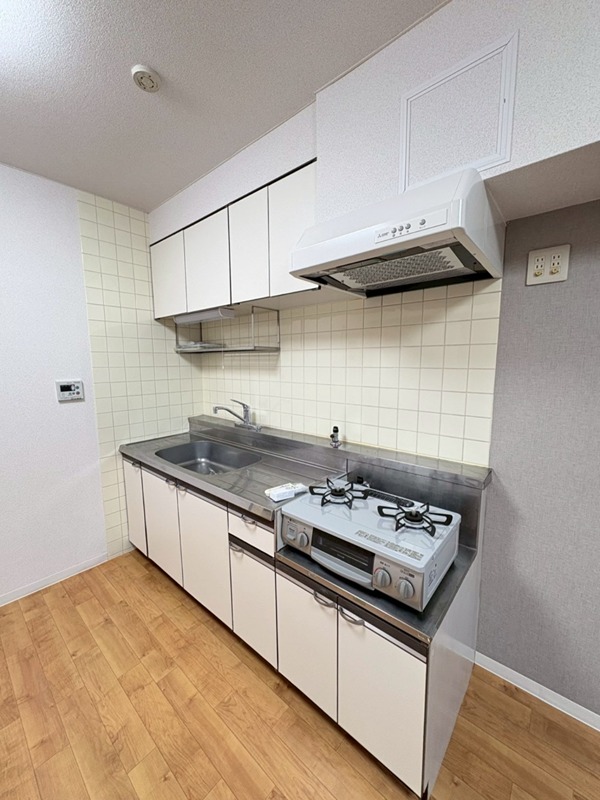 ドミール湘南 キッチン