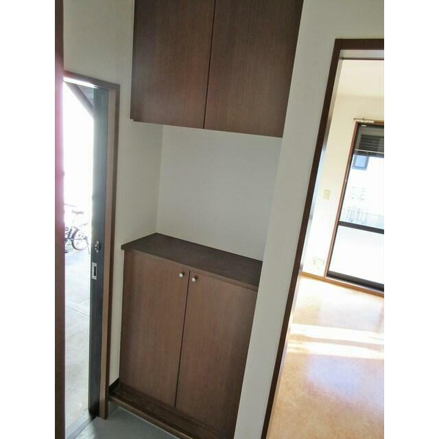 プレ・プラージュ 玄関