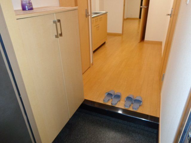 ベルローズ 玄関