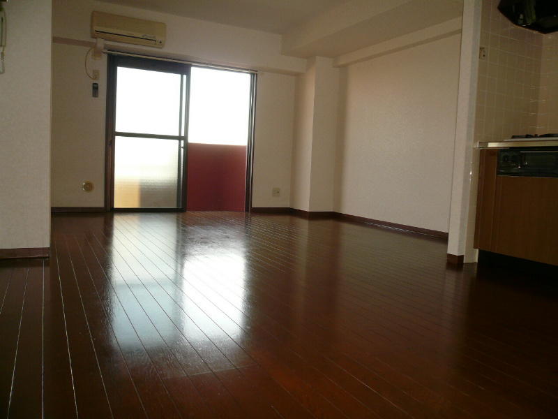 ツインベル・ローズ館 リビング