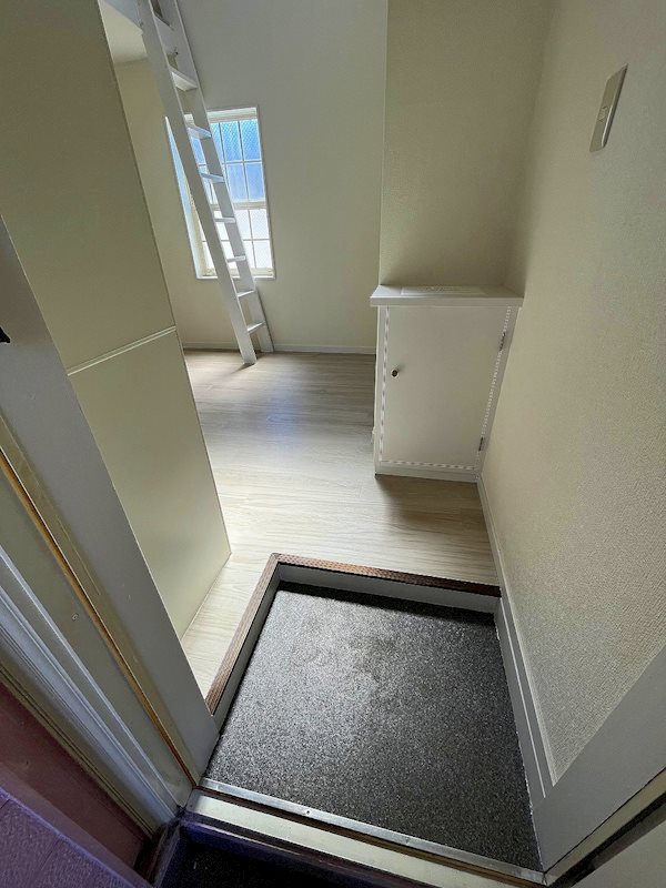 第2渡邉ハイツ 玄関