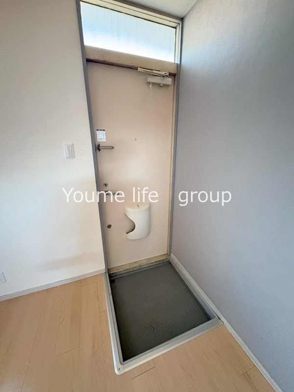 第二袖ヶ浜ハイツ 玄関