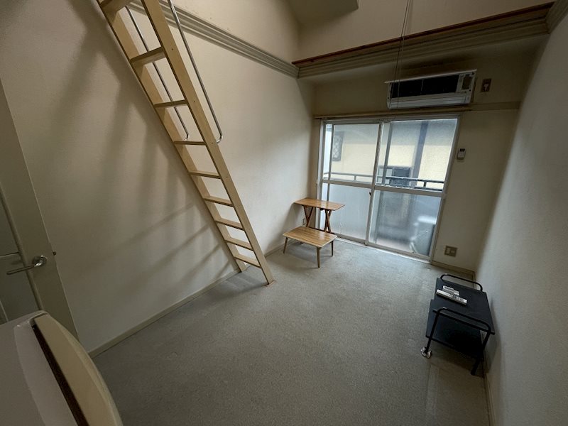 アクセス札場町 リビング