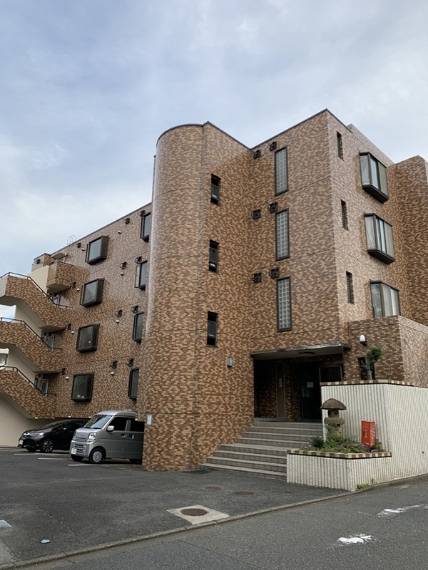 雅マンション龍城ヶ丘 201号室 外観