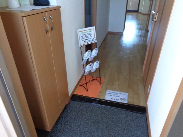 パラシオン平塚 玄関