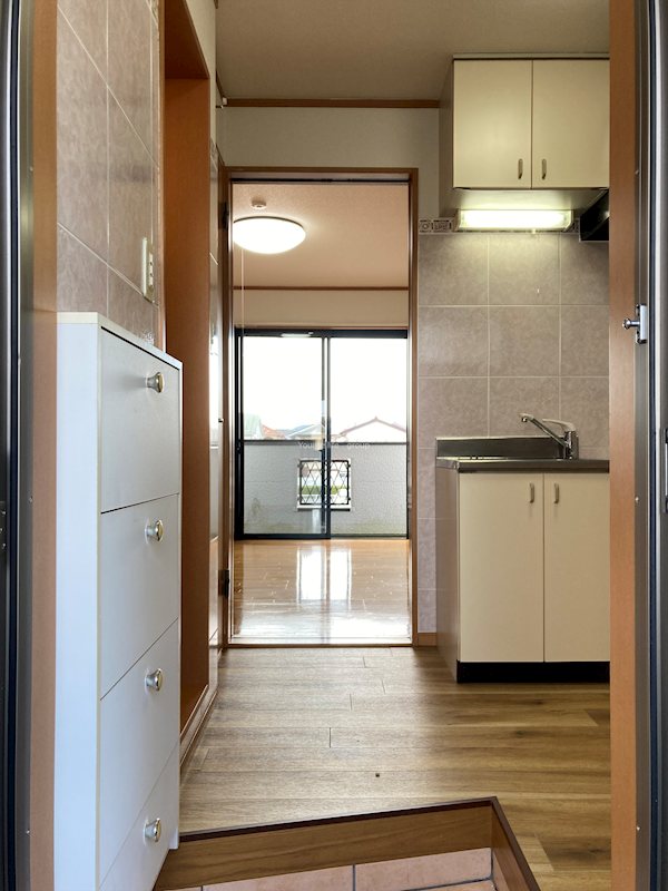 クレール中原 玄関