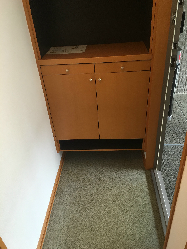 ダイモングリーンガーデンB 玄関