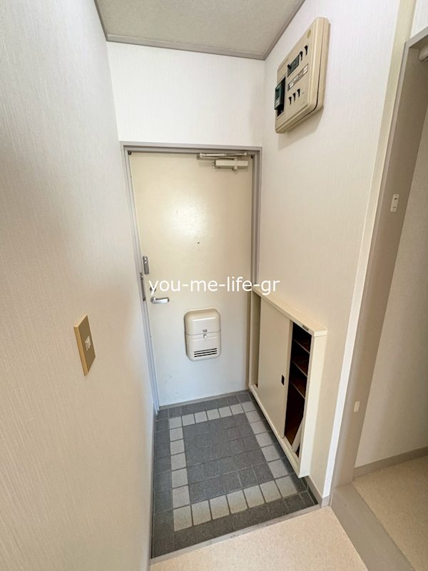 シャトー巽 玄関