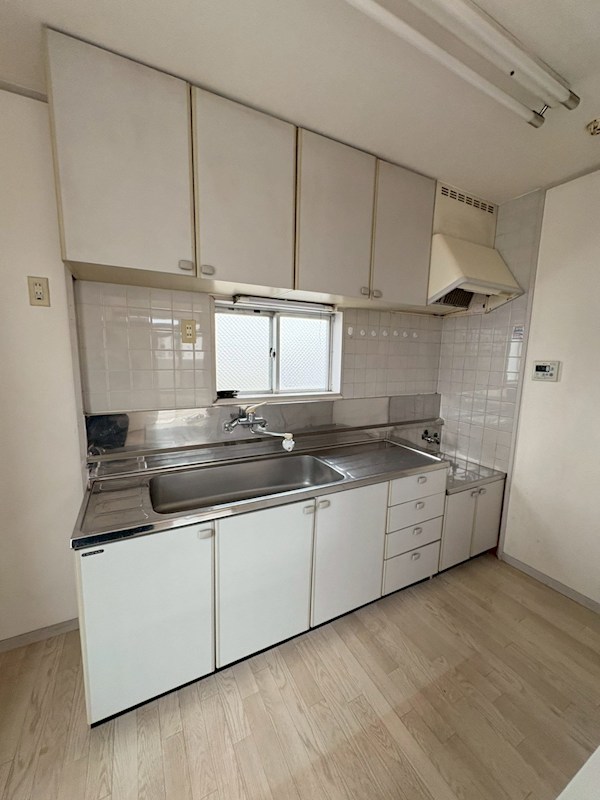 相湘明石町ビル キッチン