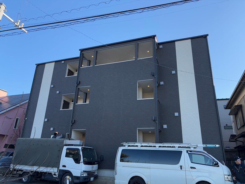 ジーメゾン伊勢原 0103号室 外観