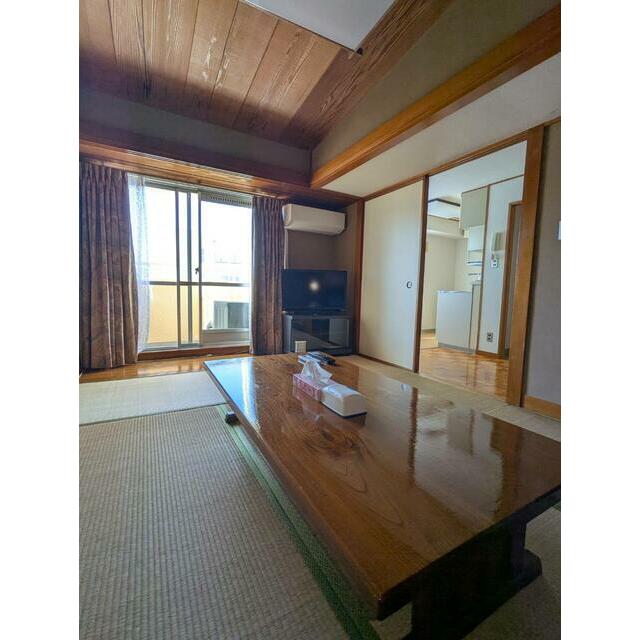 虹ケ浜ハイツ リビング