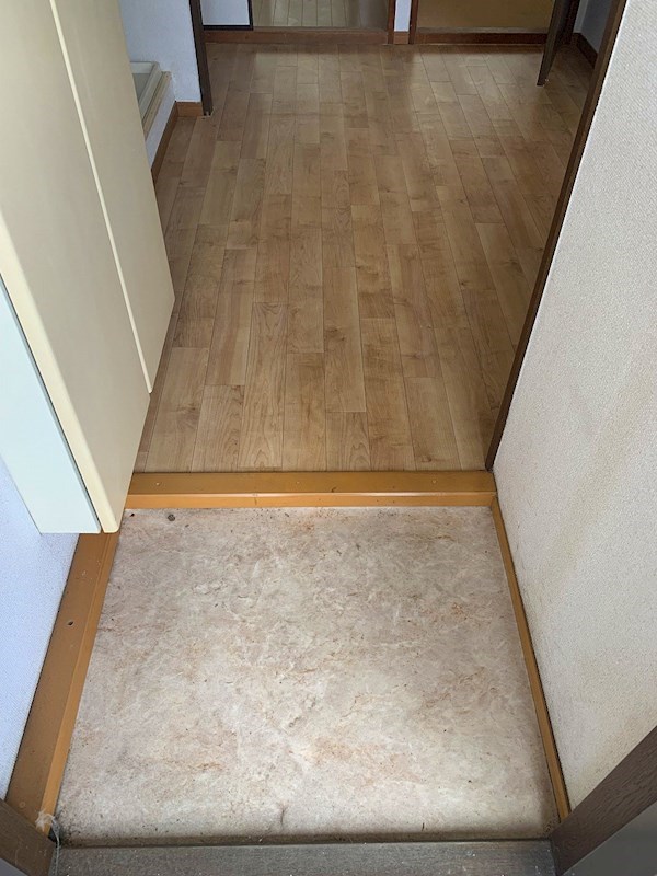 シティハイムアケボノB 玄関