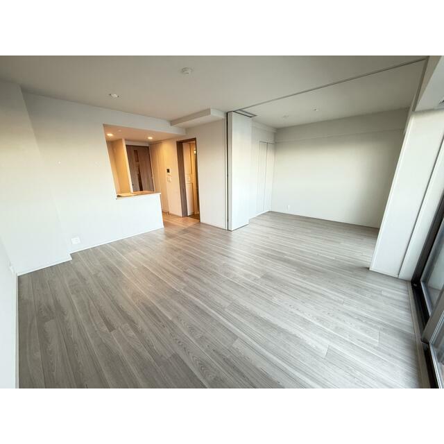 プレミスト湘南辻堂フォレストフェイス リビング