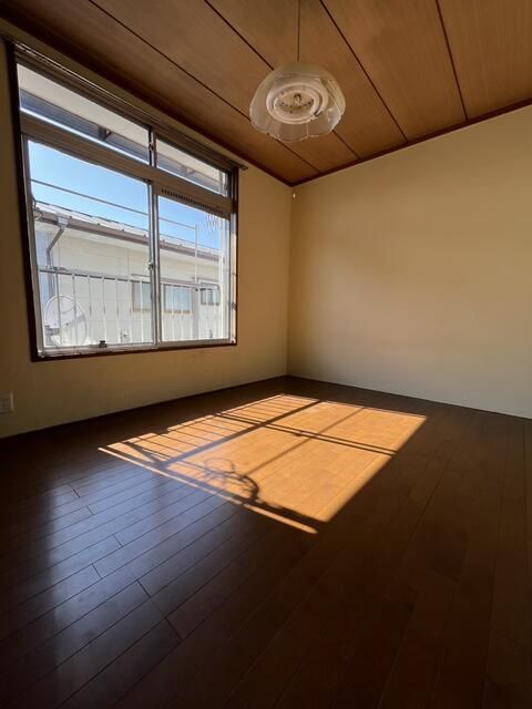 メゾン弥生 リビング