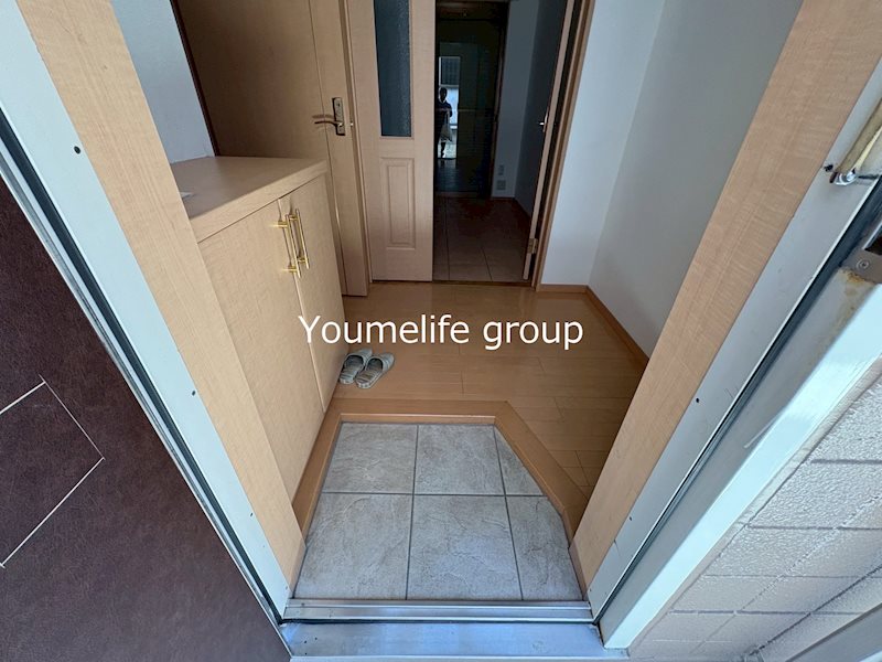 ロジュマン山田 玄関