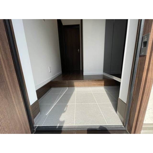 ビオラ長後 玄関