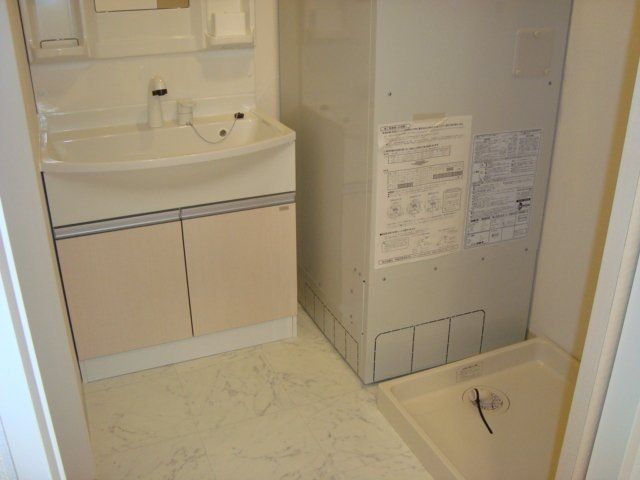 レフィナードＮ．Ｋ その他1