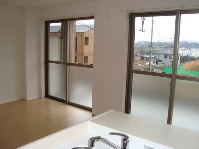 レフィナードＮ．Ｋ その他5