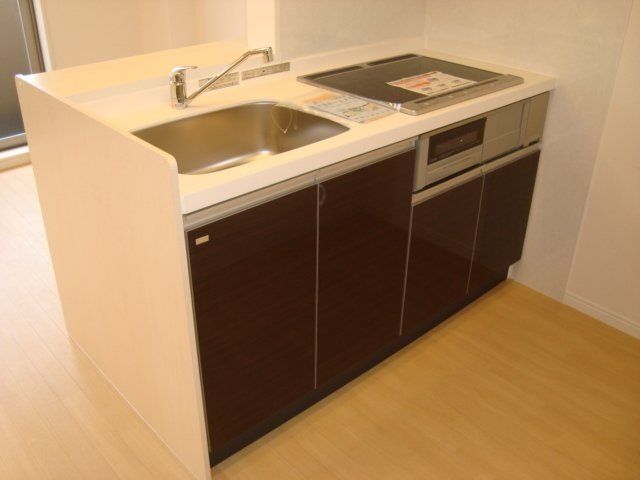 レフィナードＮ．Ｋ キッチン