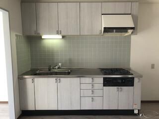 鈴与レジデンス キッチン