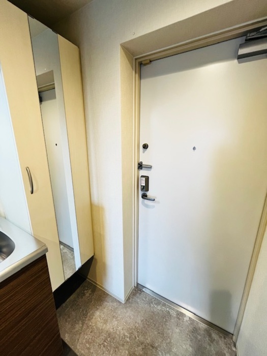 ファンディ平塚 玄関