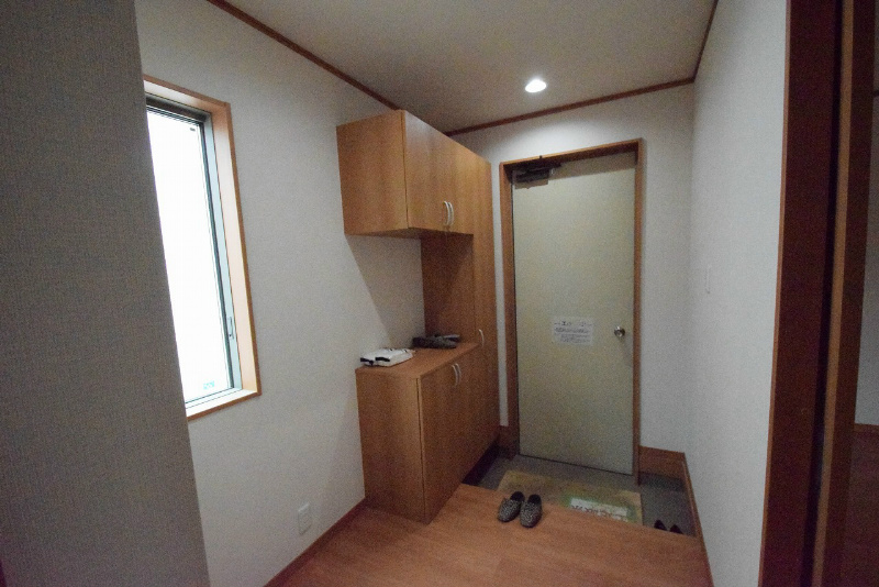 クオーレ鴨宮　E棟 玄関