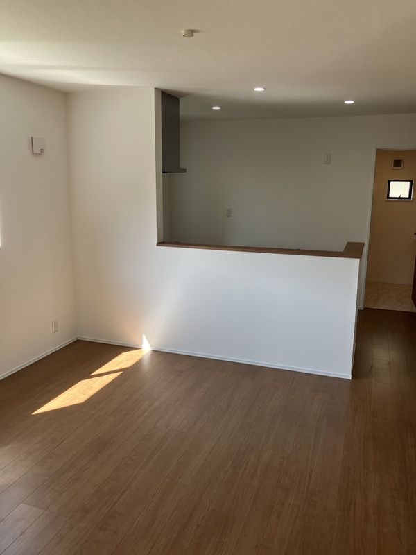 茅ヶ崎市浜之郷戸建 リビング