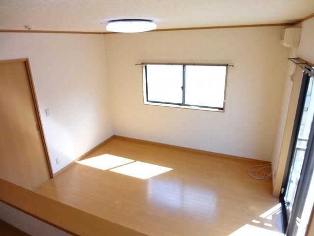 ドミールＦＵＫＡＧＡＷＡⅡ リビング