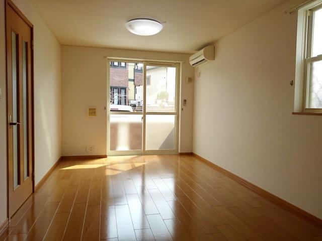 ソレアード・ピノ リビング