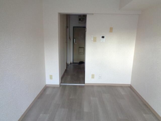 トップ桜ヶ丘２ リビング